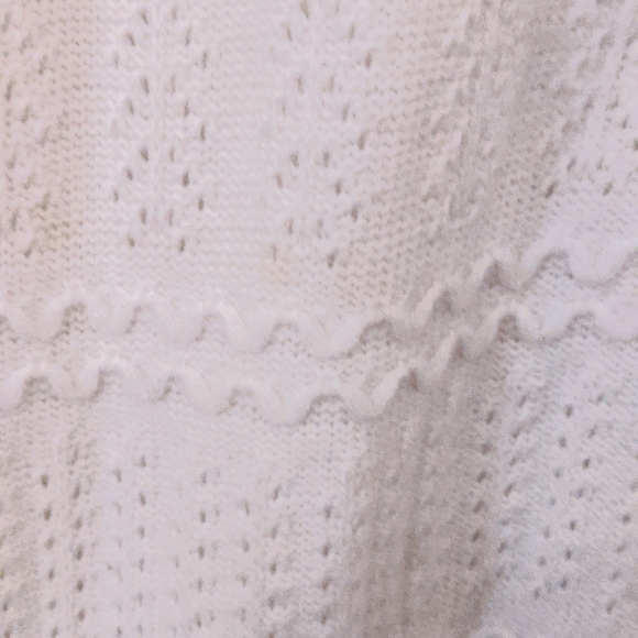 Vintage Huntington Ridge Knit Vest Button Up VNeck in White, Large - Picture 7 of 10